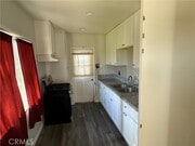 Photo - 583 W Gray St