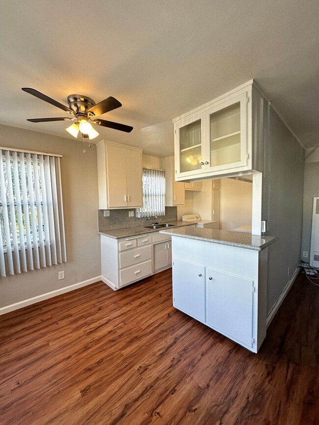 Photo - 4640 E 4th St Unit 4640