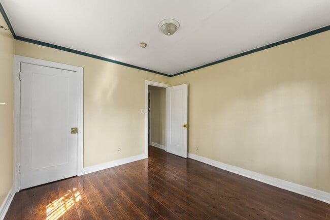 Photo - 3005 S Rimpau Blvd Unit 3003