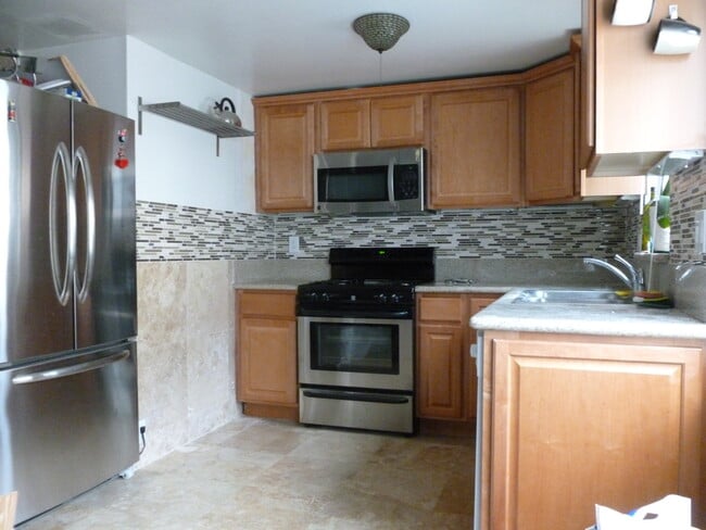 Building Photo - 4591 Inglewood Blvd Unit Inglewood Blvd 2