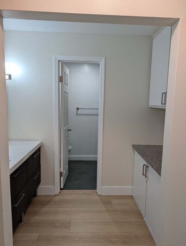 Hallway Bathroom - 7777 W 91st St Unit E