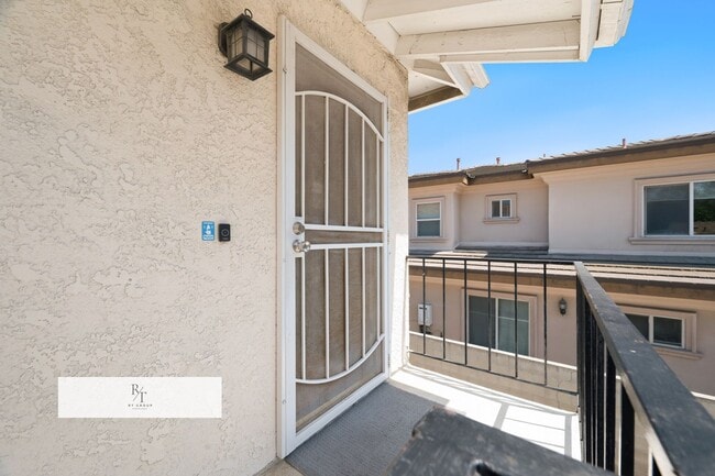 Photo - Temple City 2 Bed / 2 Bath Home, 2-Car Garage & Top-Rated Temple City Schools