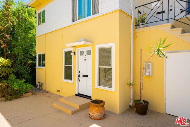 Photo - 601 9th St Condo Unit C