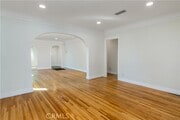Photo - 1094 S Plymouth Blvd