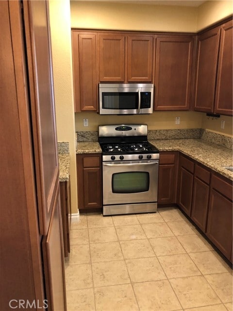 Photo - 25056 Driftoak St