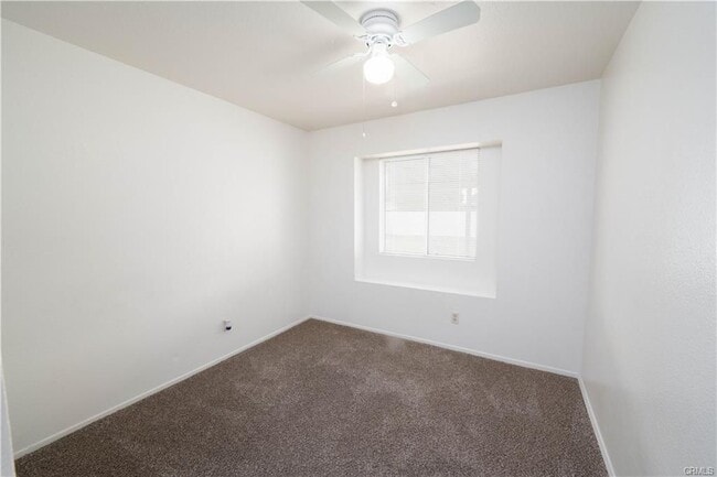 Photo - 443 S Tamarisk Ave