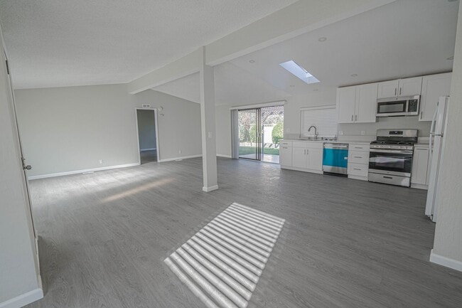 Photo - COMING SOON! Charming 3-Bedroom Home with Remodeled Kitchen in Castaic!