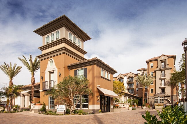 Building Photo - Tribeca Urban Apartments