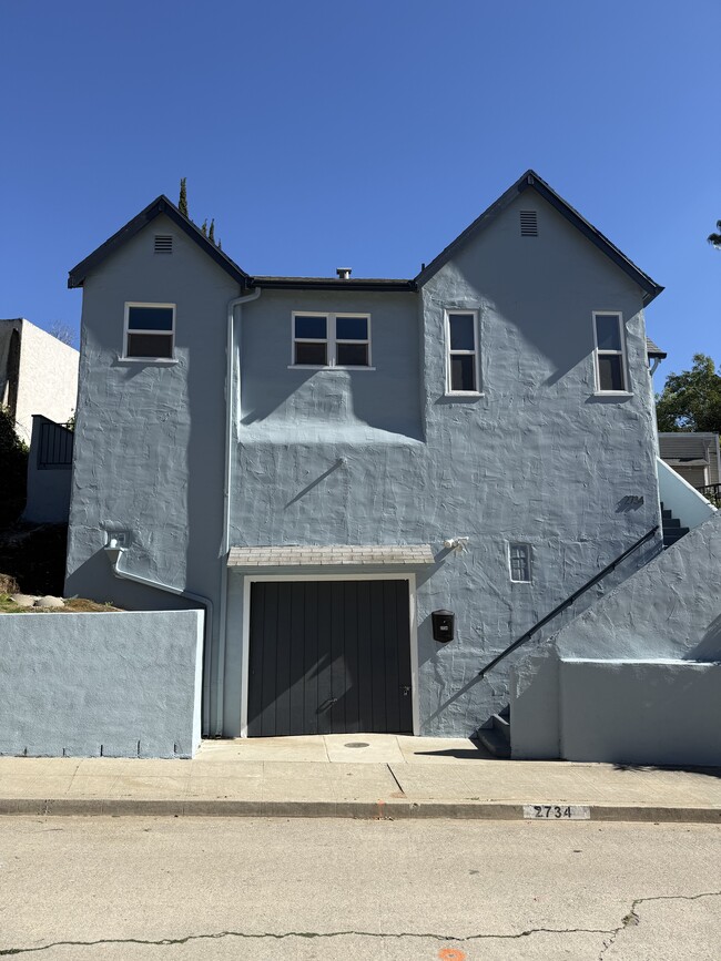 Building Photo - 2734 Lytelle Pl