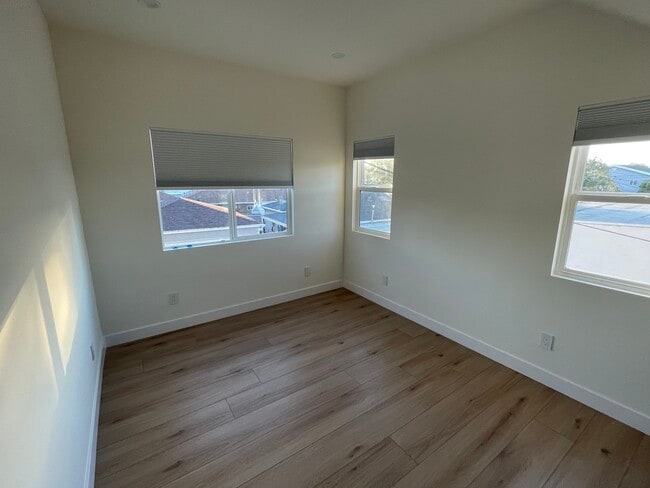 Photo - 5043 Sawtelle Blvd