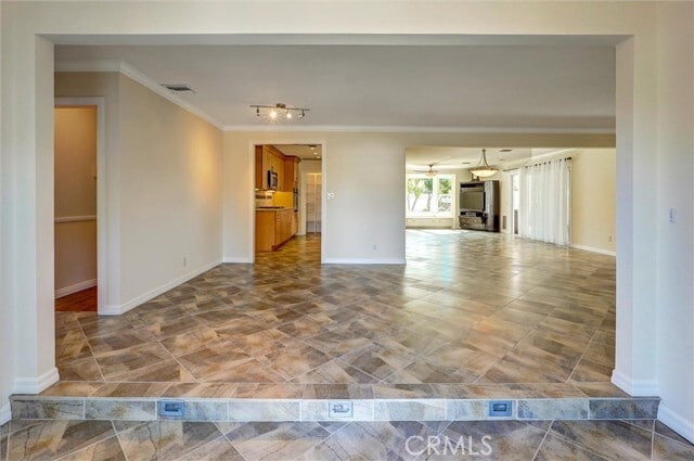 Photo - 17068 Celtic St