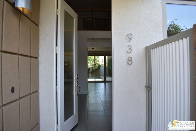 Photo - 938 Oceo Cir S