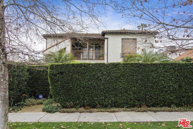 Photo - 607 N Kilkea Dr