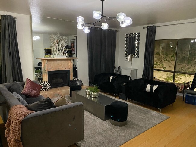 Photo - 1209 Amherst Ave Unit 102