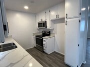 Photo - 6651 Haskell Ave