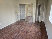 Photo - 224 E Foster Rd House