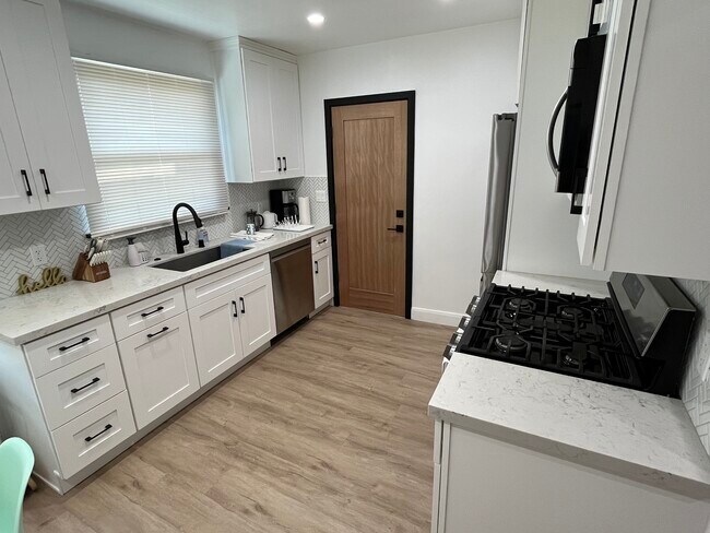 Photo - 2625 Chariton St Unit 2625