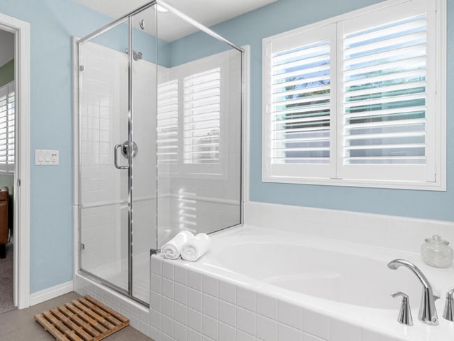 Photo - 7263 Wembley St