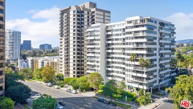 Building Photo - 10433 Wilshire Blvd Unit 1001 Rental