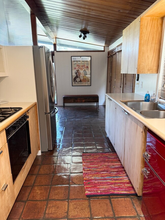 Photo - 9000 Stanmoor Dr