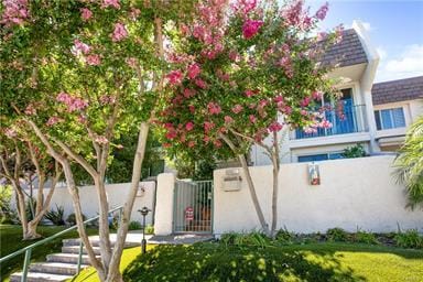 Photo - 6205 1/2 Randi Ave Townhome