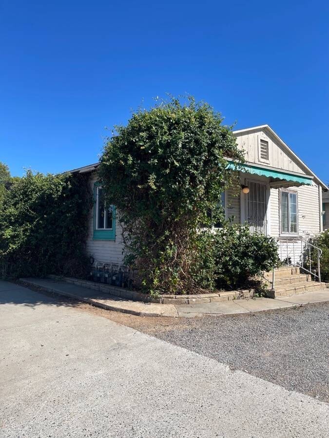 Photo - 1391 Broadway Unit House A