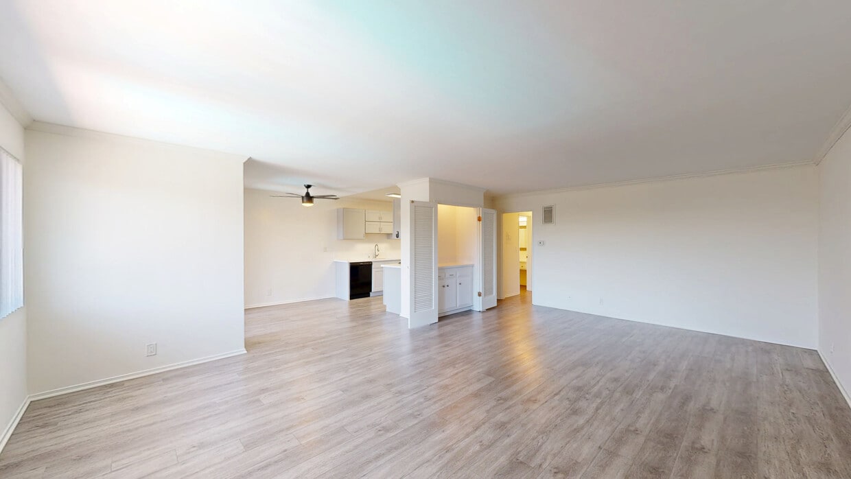 3D Tour - Encino Park West Apartments