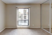 1BR, 1BA - 550 SF - Peppertree Apartments