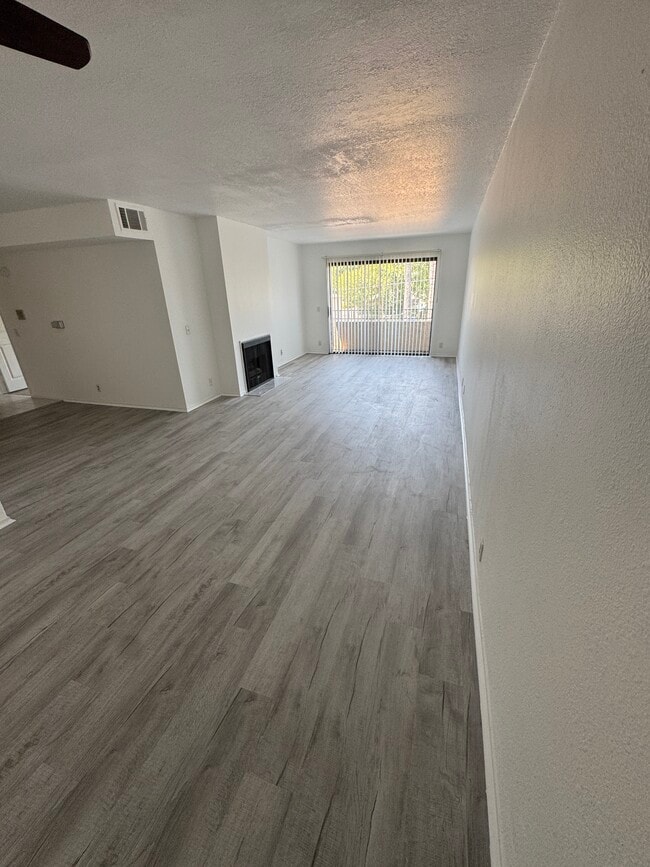 Photo - 4434 Fulton Ave Unit 201