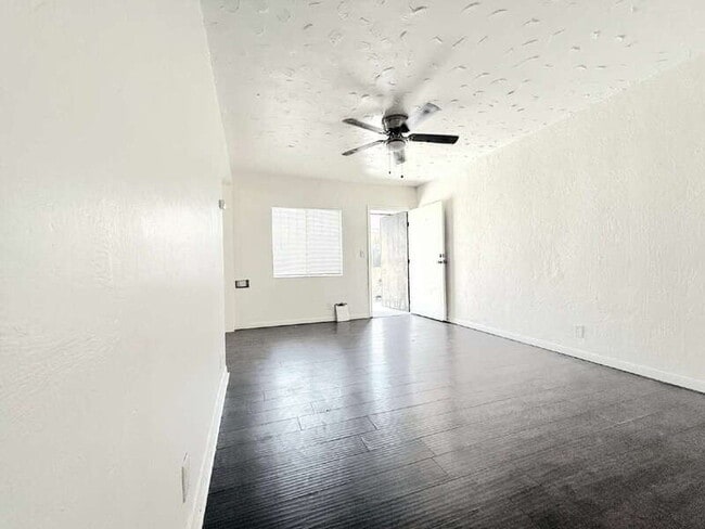 Photo - 8510 San Pedro St