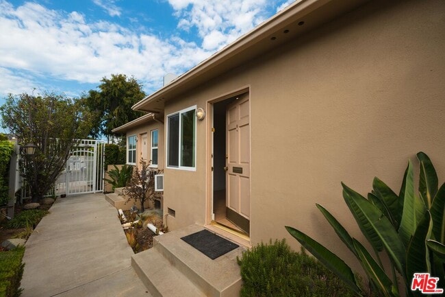 Photo - 1217 25th St Unit D