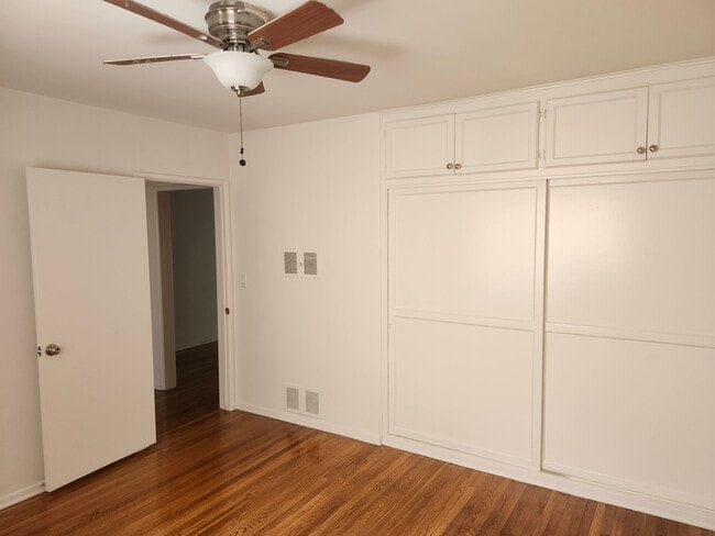 Photo - 1347 N Alta Vista Blvd Unit 3