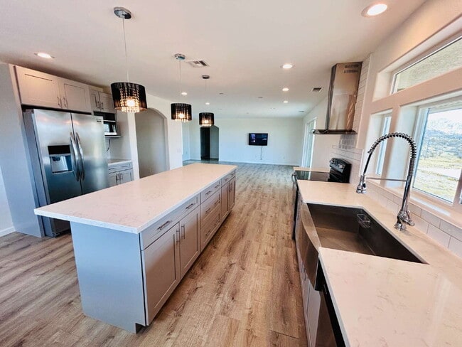 Photo - Gorgeous 3 bd, 2.5 ba on 1 acre