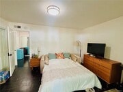 Photo - 23813 Calvert St