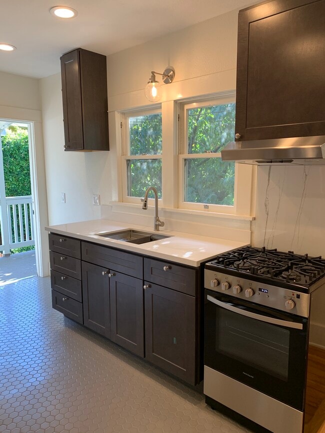 Photo - 1244 E Florida St Apartments Unit 1244