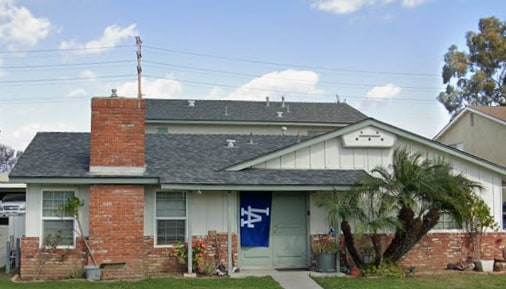 Building Photo - 9126 Unit 1