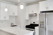 Modern kitchen - Arizona Apartments