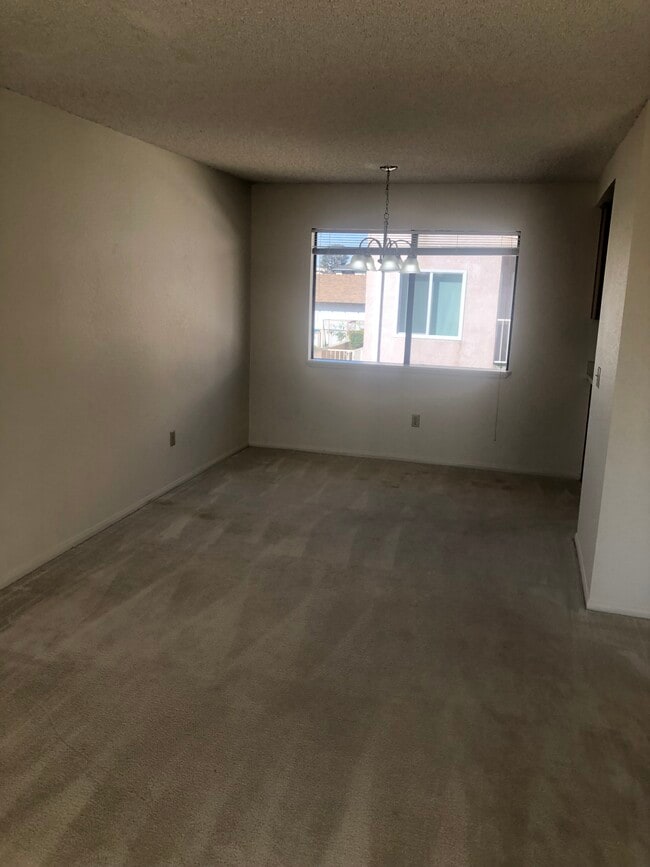 Photo - 17055 S Dalton Ave Unit 5