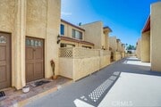 Photo - 22038 Vanowen St Townhome