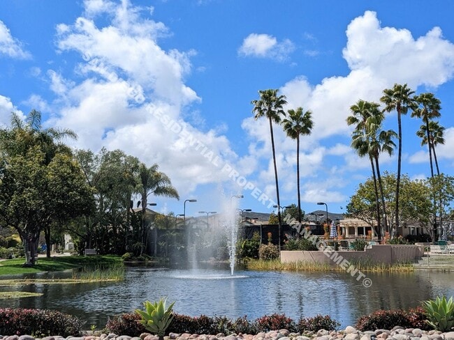 Incredible Two Bed, Two Bath, Condo in Lux... - Incredible Two Bed, Two Bath, Condo in Lux...