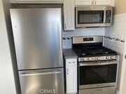 Photo - 1000 N Glenoaks Blvd Apartment