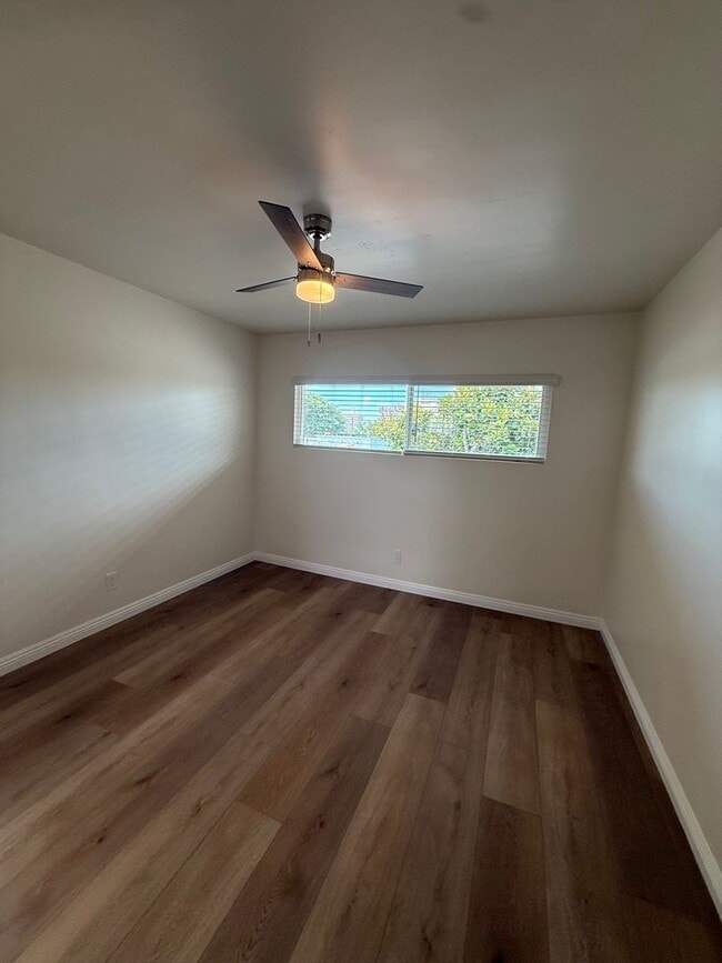 Photo - 1072 Lincoln Ave Unit 1072