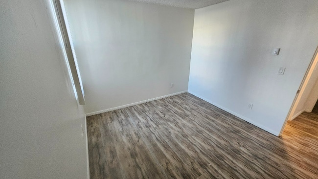 Photo - 11030 Moorpark St Unit A15