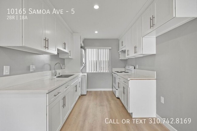 Photo - 10165 Samoa Ave Unit 5