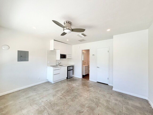 Photo - AVAILABLE NOW!! Studio Apartment in Palm Springs!! Unit 2