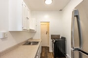 Studio - 450SF - Kitchen - Park Gramercy Apartments