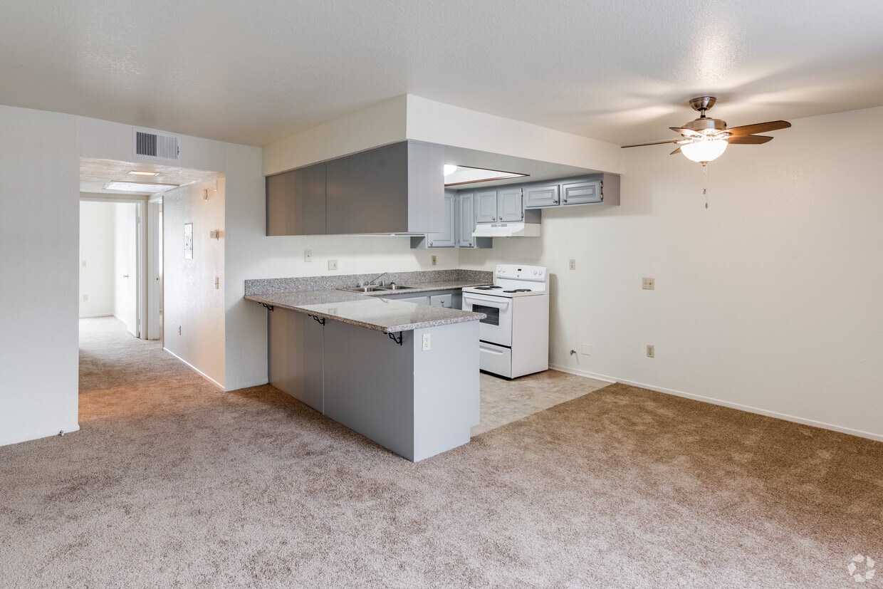 3D Tour - Plymouth Manor Apartments