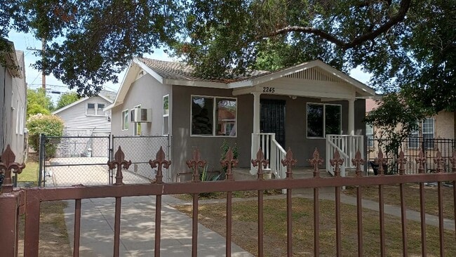 Front - 2245 Meadowvale Ave House