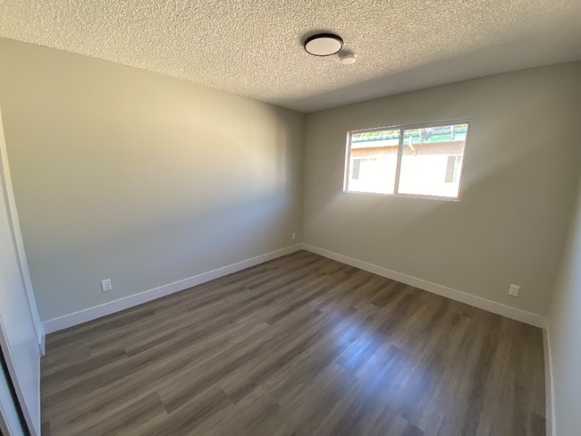 Photo - 1209 W 39th Pl Unit 207