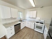 Photo - 10237 Commerce Ave